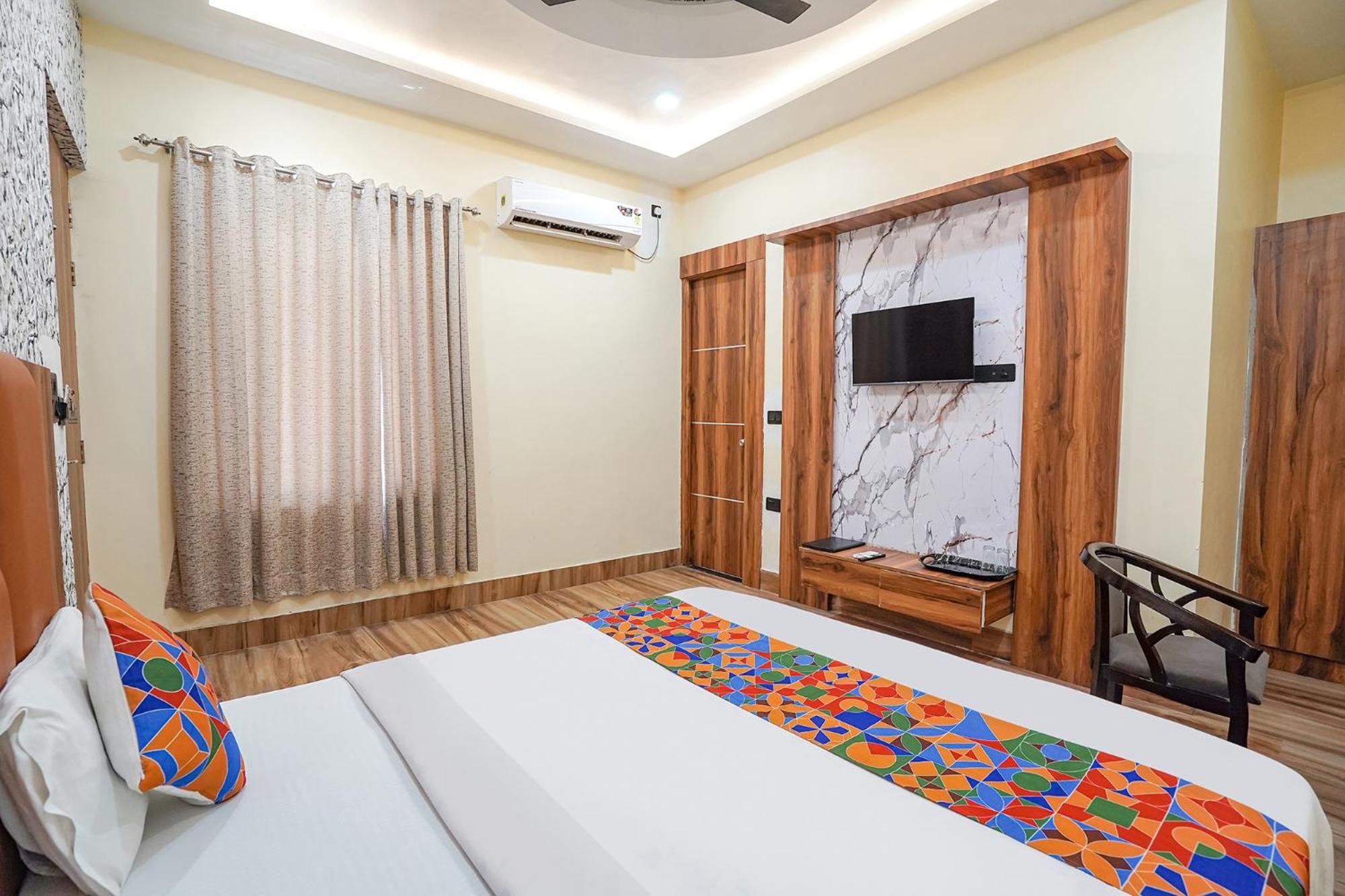Fabhotel The Vrindavan Inn Exteriör bild
